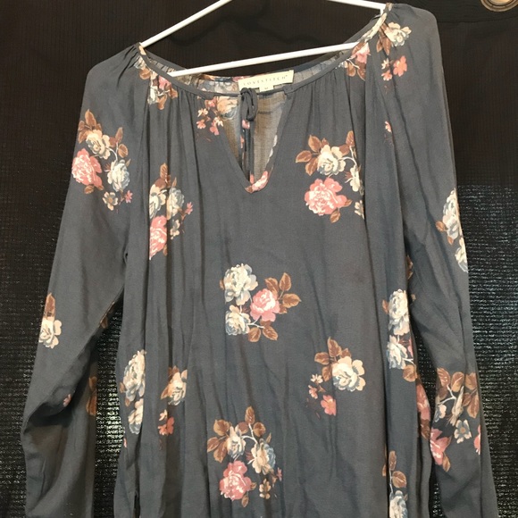 Flower Print Blouse - Picture 1 of 2